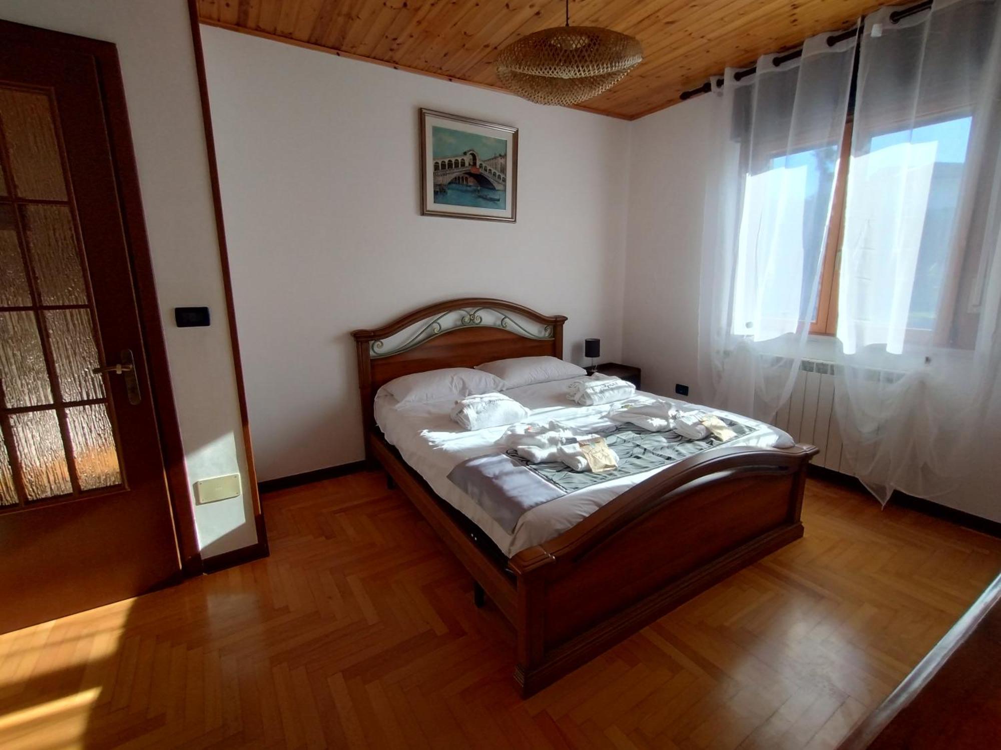 Veneta Hostel Múggia Екстериор снимка